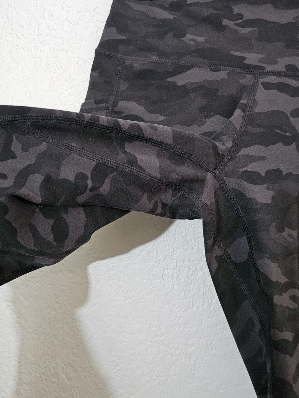 Colorfulkoala Camouflage High Rise Pocket Leggings 25" Womens Medium - Picture 6 of 9